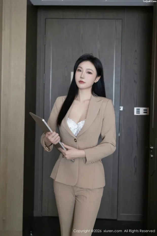 [XiuRen秀人网]第11282期安然写真 [72P] 1