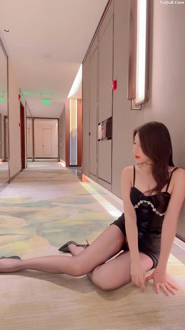 [XiuRen秀人网]第B063期徐莉芝写真 [35P] 1