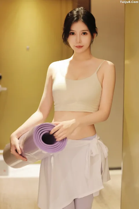 [XiuRen秀人网]第B064期尹甜甜写真 [81P]