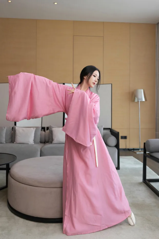 [XiuRen秀人网]第B153期鱼子酱写真 [120P] 5