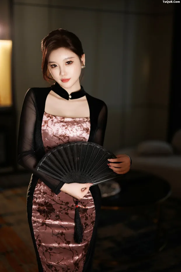 [XiuRen秀人网]第FW0482期杨晨晨写真 [83P] 2